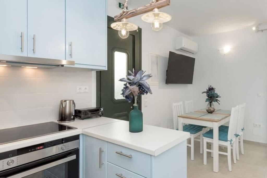 Waves Apartments Harmony グリファダ エクステリア 写真